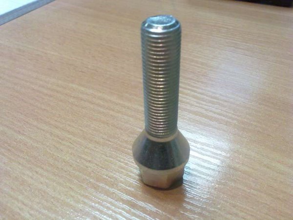 Болты для дисков M12X1,25X42 Цинк Конус с выступом ключ 17 мм